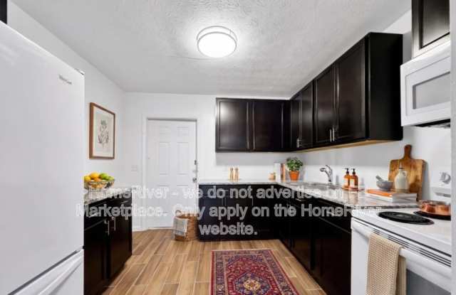 5747 Antoinette Ln Gallery 2