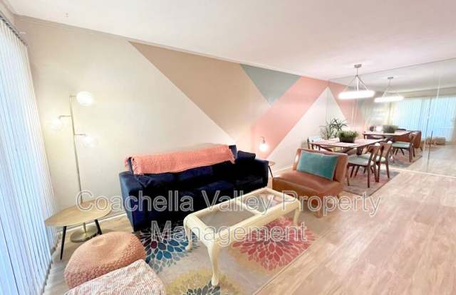 2860 N Los Felices Rd photos photos