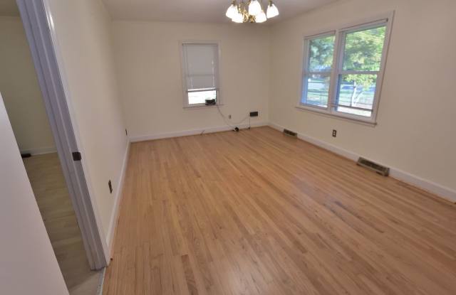 625 Powell Drive Gallery 3