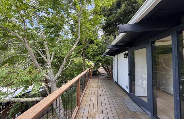 A KENSINGTON HILLS UNIQUE SERENE STUDIO Cabin just for you! photos photos