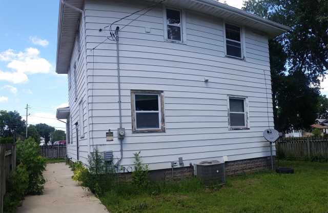 122 Williston Ave Gallery 2
