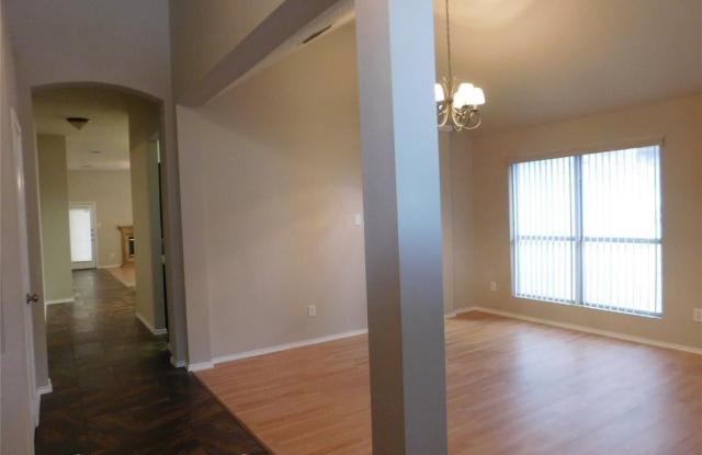 6718 Amberdale Drive Gallery 4