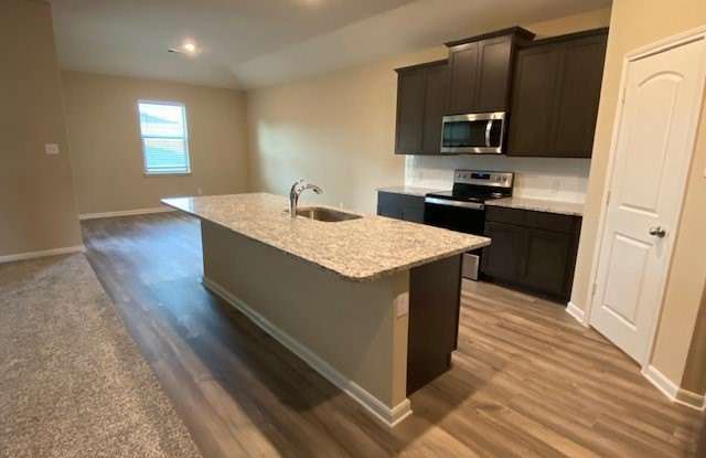 2212 Dahlia Way Gallery 3