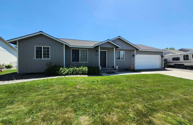 Beautiful Pasco Home w/Peaceful Backyard photos photos Beautiful Pasco Home w/Peaceful Backyard photos photos