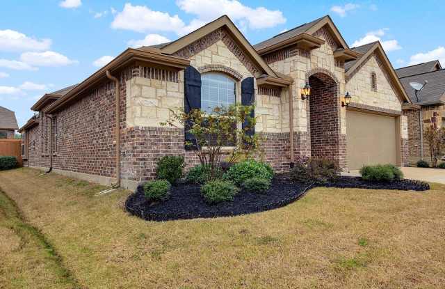 16613 Stillhouse Hollow Court Gallery 3