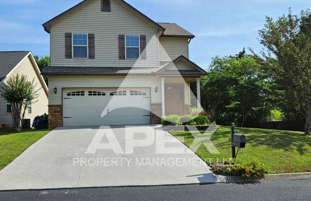 West Knoxville – Beautifully Upgraded - 3 Bd/2.5 Single Family Home in Hampton Court Subdivision on corner lot!! photos photos