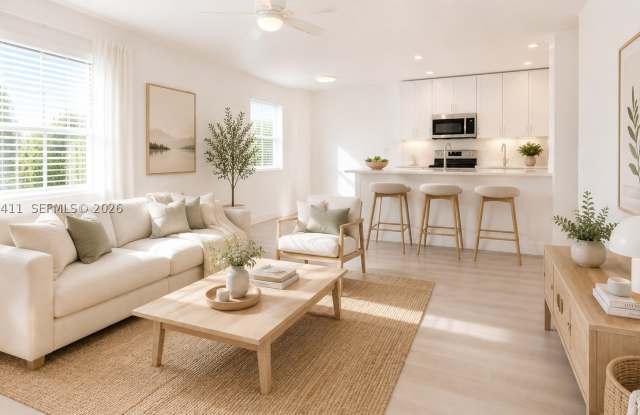 721 N 68th Ter Gallery 1
