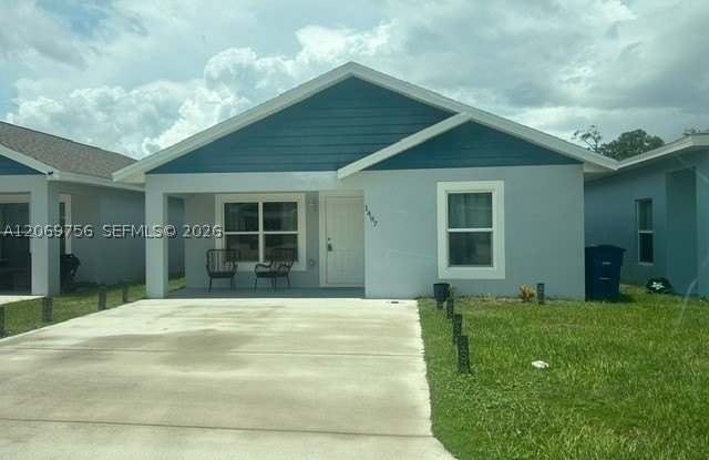 1497 Las Villas Blvd Gallery 2