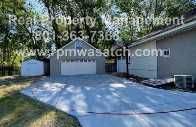 Wonderful West Jordan House!! COME CHECK IT OUT!! Freshly Painted Gallery 1