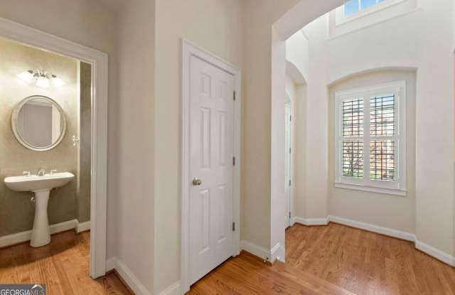 5826 Riverstone Circle Gallery 3