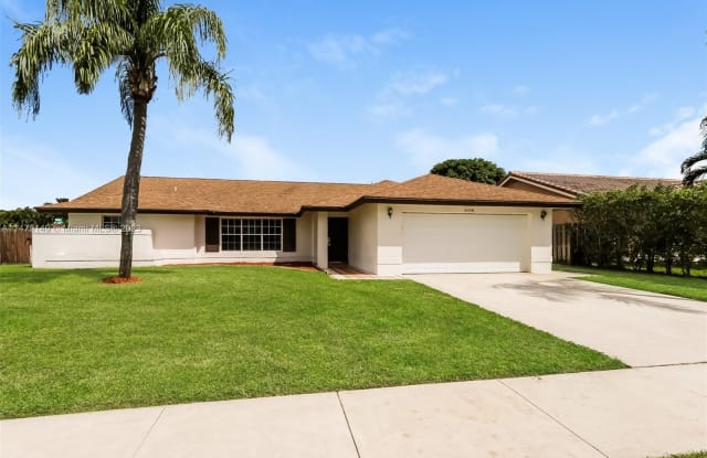1746 Wisteria St - 1746 Wisteria Street, Wellington, FL 33414