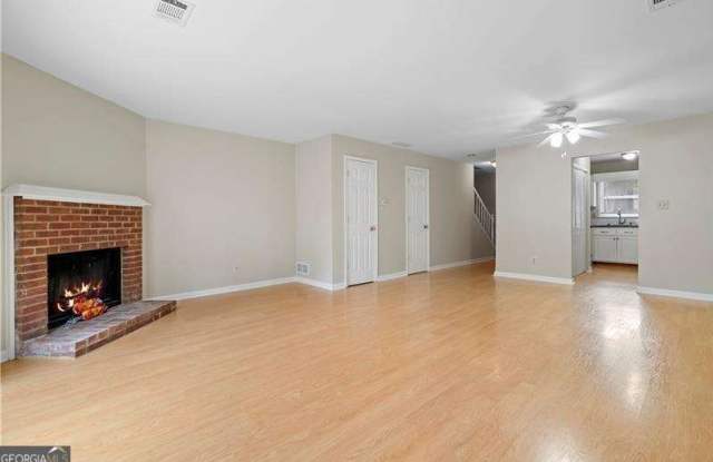 2894 Webb Bridge Road Gallery 4