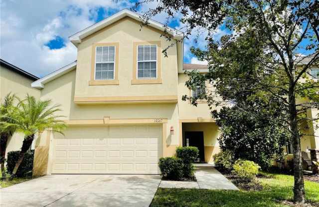 10267 NEWMINSTER LOOP - 10267 Newminster Loop, Apollo Beach, FL 33573
