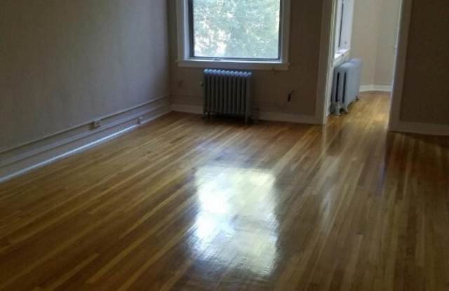 1361 West Estes Avenue Gallery 4