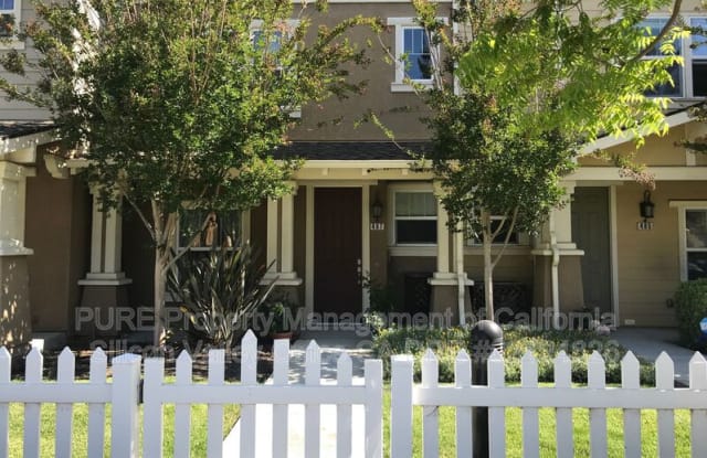 407 San Eduardo Terrace - 407 San Eduardo Terrace, Sunnyvale, CA 94085