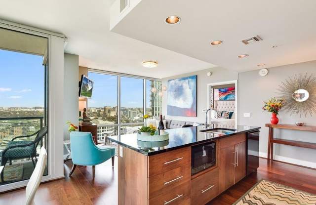 300 Bowie Street photos photos