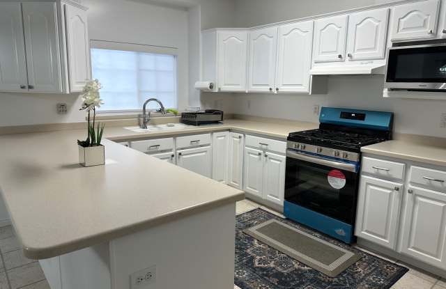 2824 Ivory Way photos photos