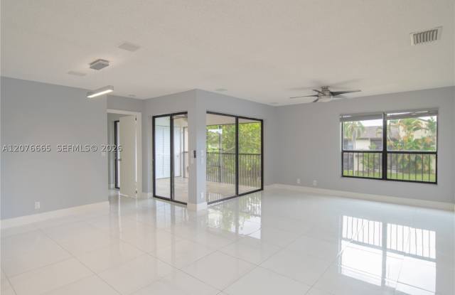 3745 Cocoplum Cir Gallery 1