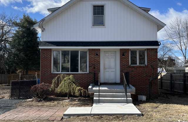 1819 Edgely Rd photos photos