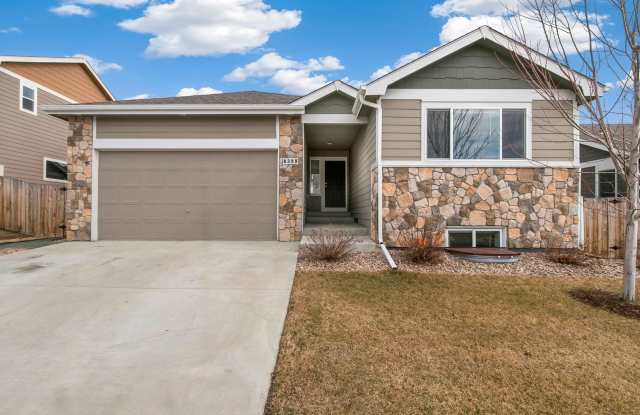 Fantastic Loveland Location with 5 Bedrooms, 3 Bathrooms, 2-Car Garage, and Finished Basement! photos photos