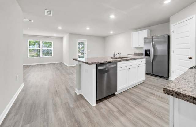 Amazing 4 Bedroom House for Rent! Gallery 3