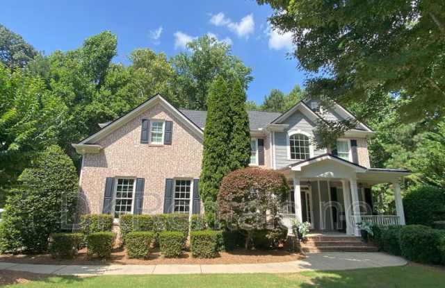 1863 Brackendale Road NW photos photos