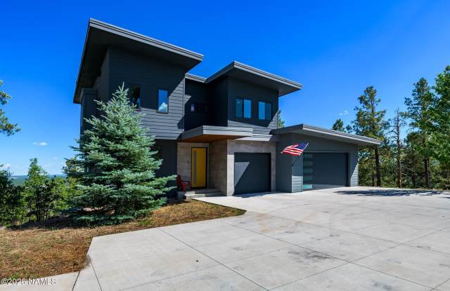 1556 W Lower Coconino Avenue photos photos