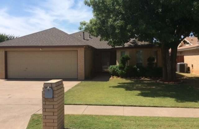 3 beds / 2 baths / 2 car garage home Available 10/25/25 photos photos