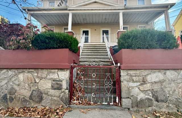 251 S 5th Ave - 251 South 5th Avenue, Mount Vernon, NY 10550