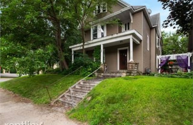 700 University Ave NE - 2 2 - 700 University Ave NE, Minneapolis, MN 55413