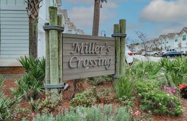 90 Crossing Lane photos photos
