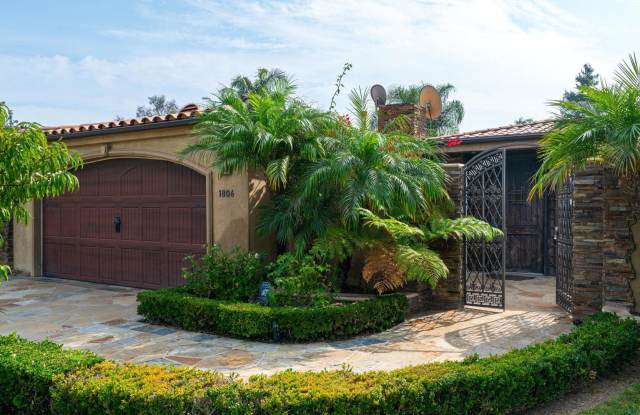 4 Bedroom Home in Highly Desired Newport Heights Neighborhood! - 1806 Irvine Avenue, Newport Beach, CA 92660