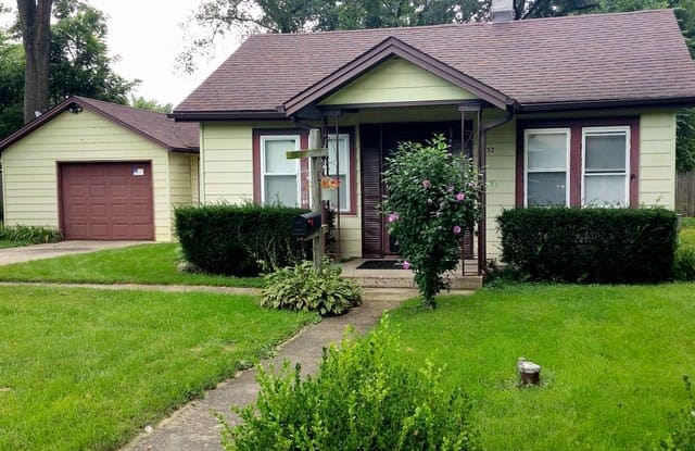 32 Clairmont Street - 32 Clairmont Avenue, Ingalls Park, IL 60433