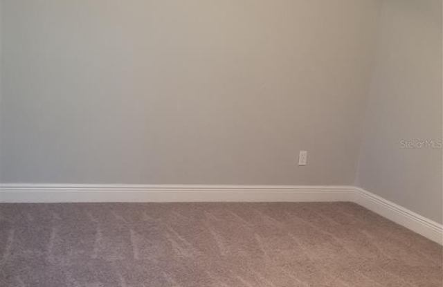 4514 LIGHTHOUSE Circle Gallery 4