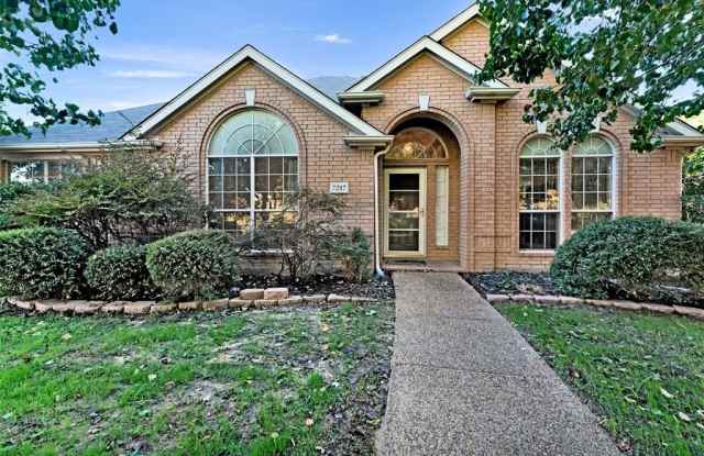 7217 Cloverleaf Drive - 7217 Cloverleaf Drive, Plano, TX 75074