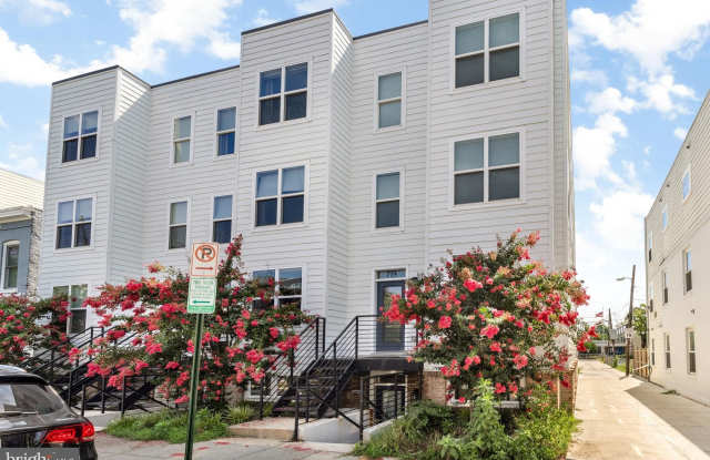 719 18TH STREET NE photos photos