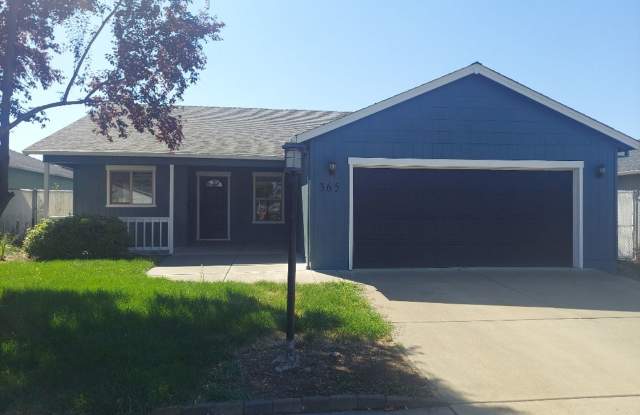 Cute 3 bedroom, 2 bathroom home in Eagle Point photos photos