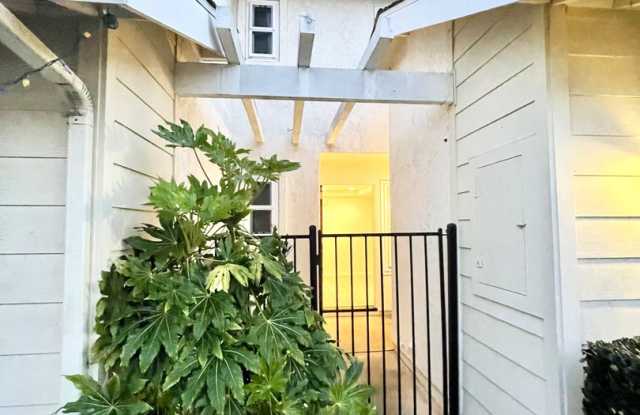 2 Bedroom 2 1/2 Bath two story townhouse with attached two car garage! Gallery 3