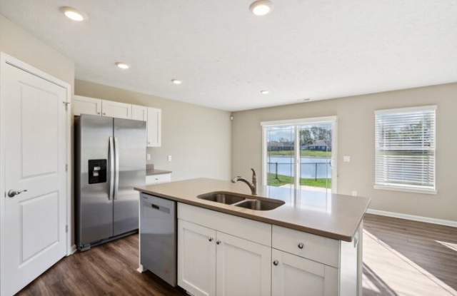 672 Marsh Aster Drive Gallery 2