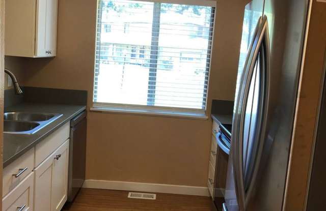 6620 SW 201st Ct. Gallery 4