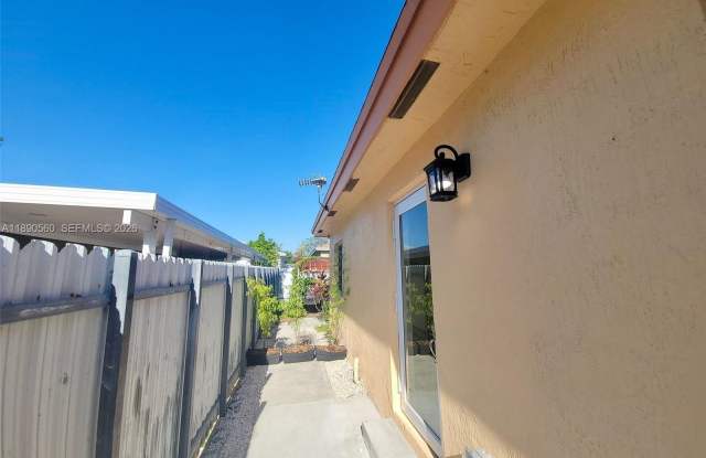 7941 NW 14th Pl photos photos