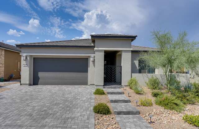 BEAUTIFULLY FULLY FURNISHED 4 BEDROOM 3.5 BATH HOME IN 89138 photos photos