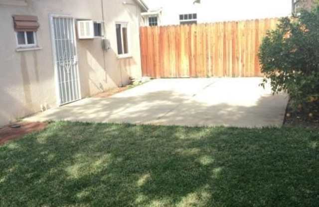 402 E Bennett Avenue photos photos
