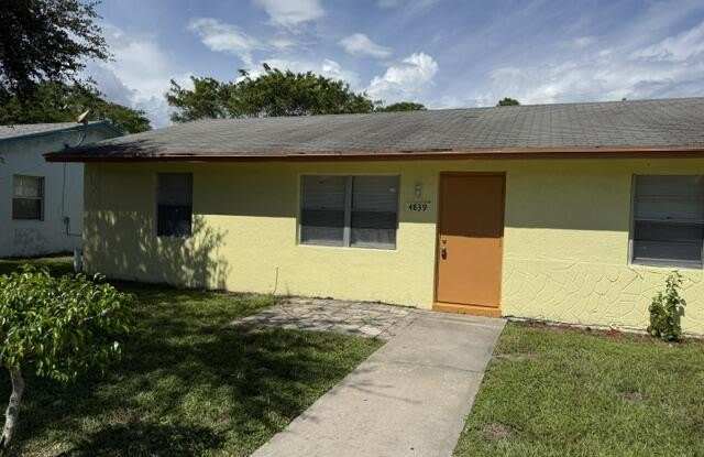 4839 Gulfstream Road Gallery 2