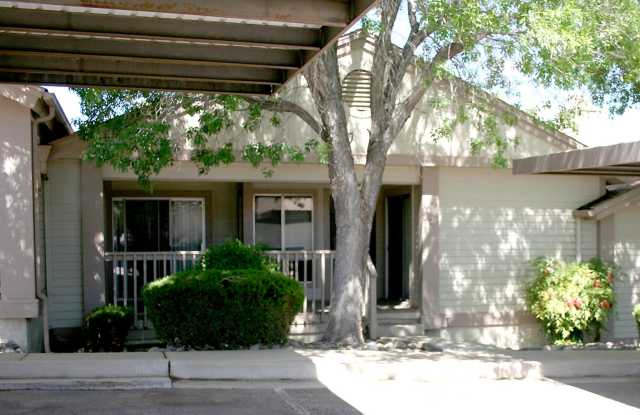 Condo in Montana Villas HOA Gallery 1
