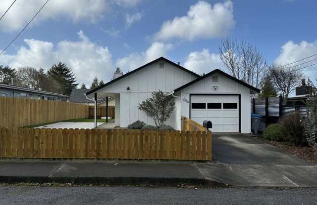 4 Bed 1.5 Bath House photos photos