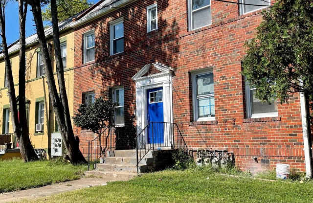 1838 C Street SE unit: #1 photos photos