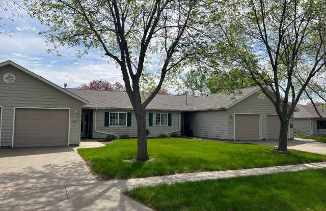 Prairie Mill Townhomes - 324 North Maple Avenue, Brandon, SD 57005
