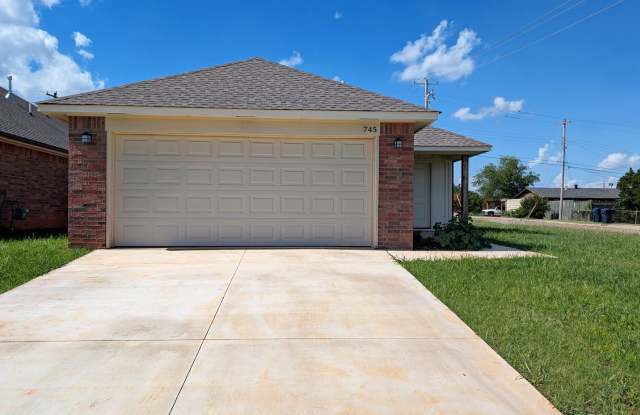 Brand New 3 Bed Close to Capitol photos photos