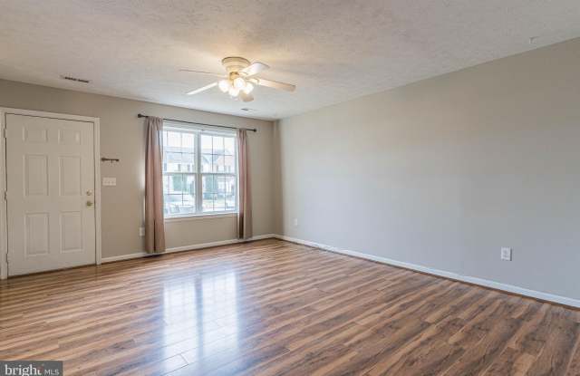 9812 W MIDLAND WAY Gallery 3